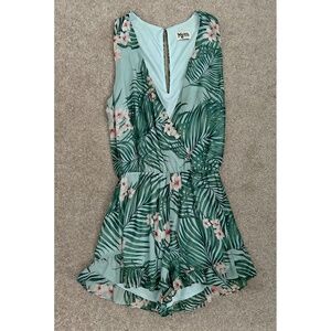 Show Me Your MuMu Sleeveless Tropical Shorts Ruffle Romper, M